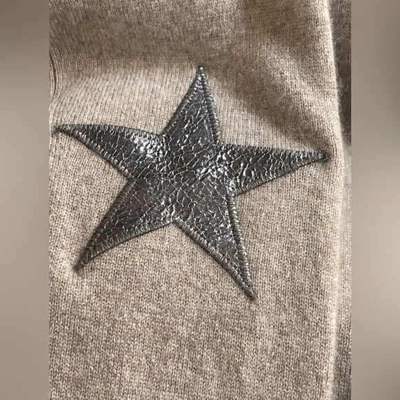 Zadig & Voltaire Vivi Patch Star Elbow Patch 100% Cashmere Sweater NWT. Small - Picture 6 of 11